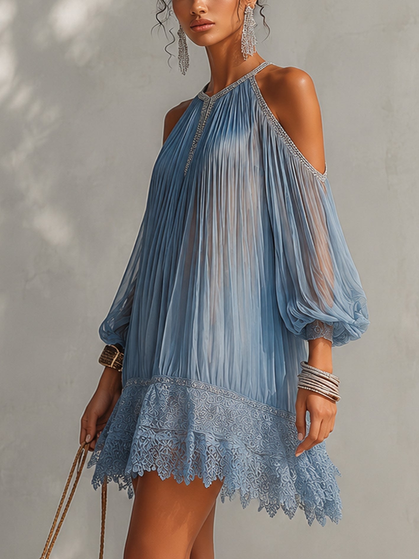 Lea | Minivestido azul descubierto