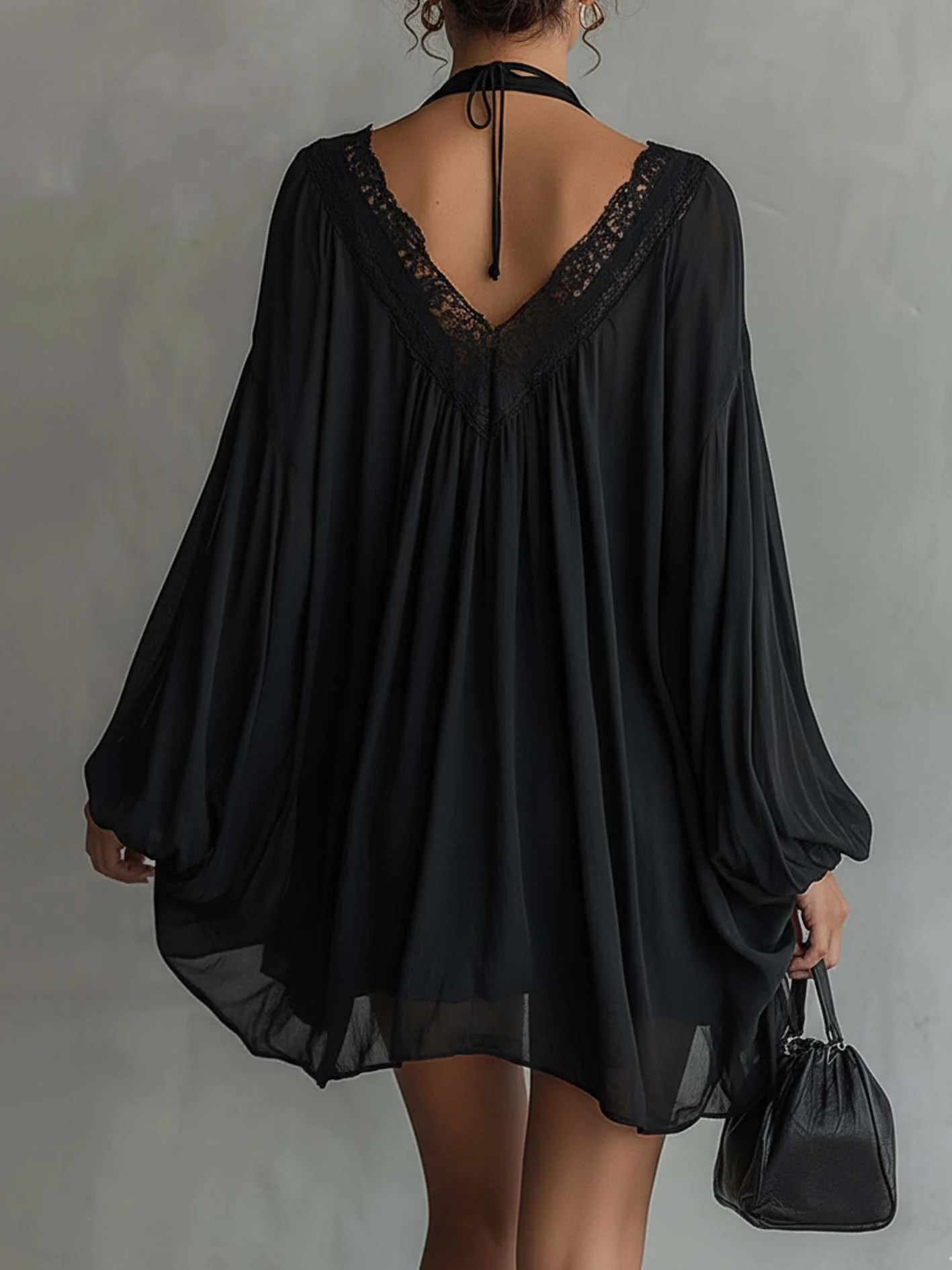 Giulia | Minivestido negro con encaje