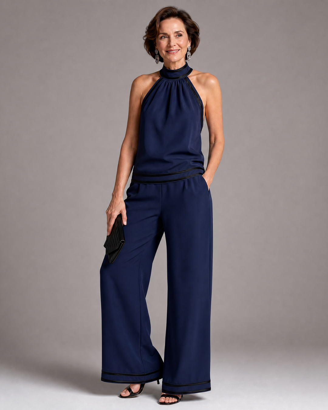 Zephyrine | Enterizo Halter con Ribete en Contraste y Piernas Anchas