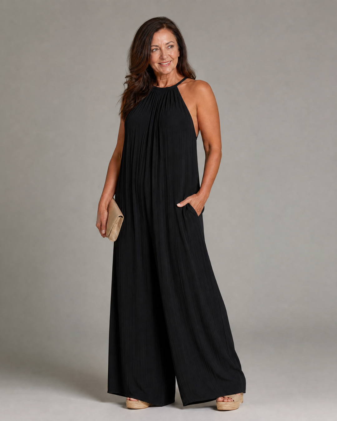 Sylvara | Enterizo de Pierna Ancha con Escote Halter