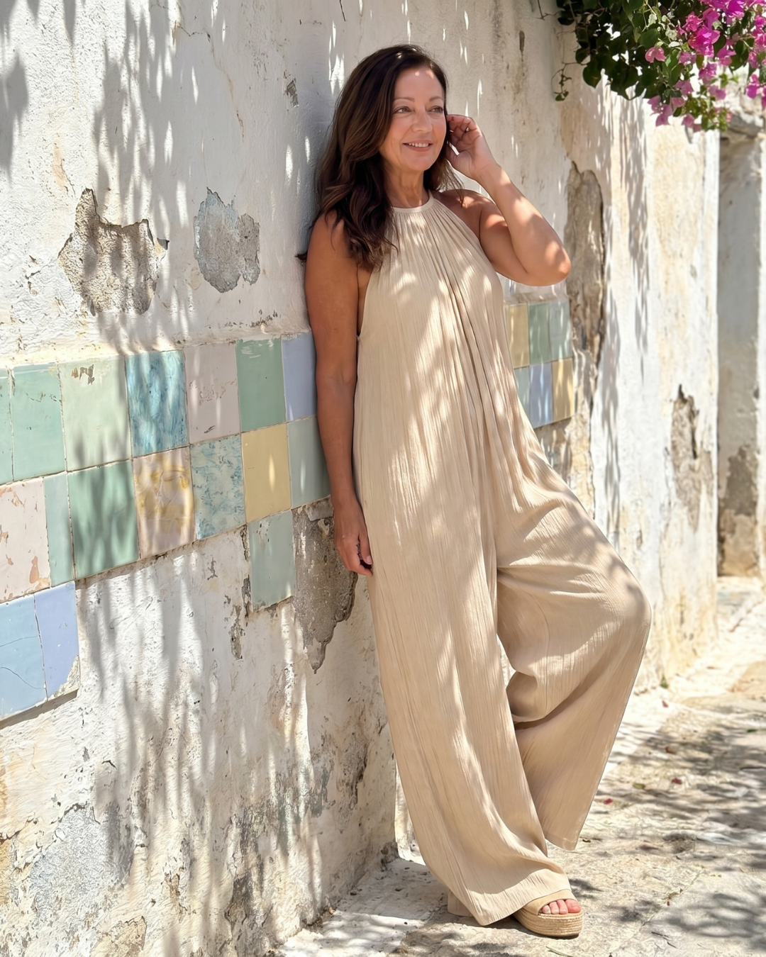 Sylvara | Enterizo de Pierna Ancha con Escote Halter
