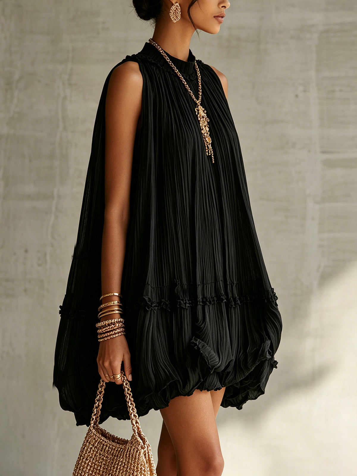 Bianca | Minivestido negro vaporoso