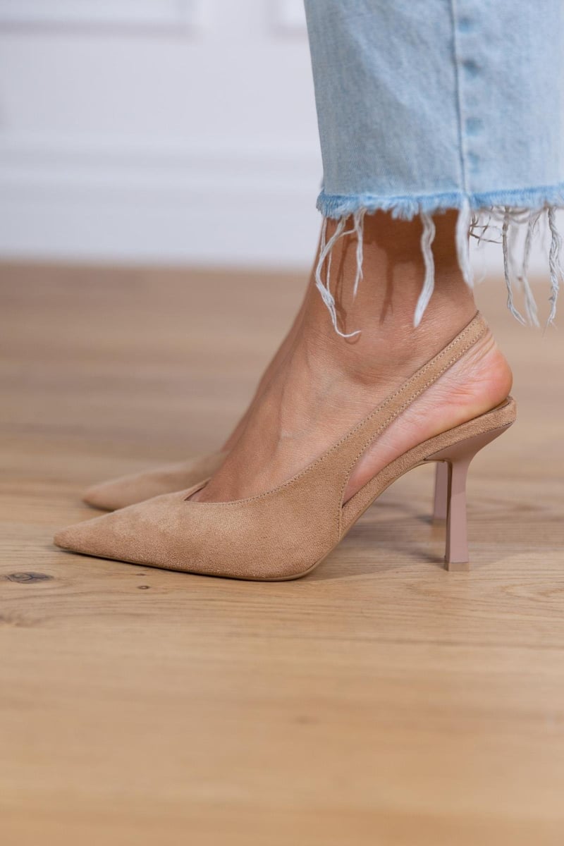Marlena™ | Tacones Bajos de Color Nude